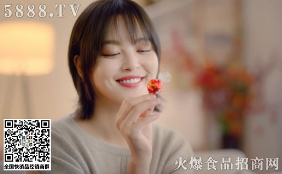 辛芷蕾獨(dú)享LINDOR瑞士蓮軟心巧克力所帶來(lái)的融情時(shí)刻 辛芷蕾獨(dú)享LINDOR瑞士蓮軟心巧克力所帶來(lái)的融情時(shí)刻