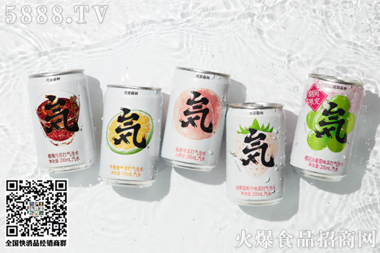 飲料市場現(xiàn)“潮”, 農(nóng)夫山泉、加多寶、元?dú)馍值绕放仆?“迷你裝”! 飲料市場現(xiàn)“潮”, 農(nóng)夫山泉、加多寶、元?dú)馍值绕放仆?“迷你裝”!