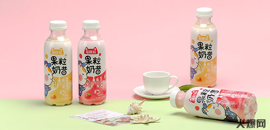 福財(cái)貓果粒奶昔 福財(cái)貓果粒奶昔