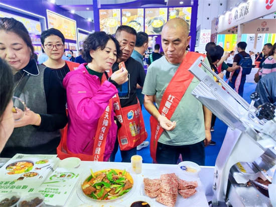 低任務(wù),高補(bǔ)貼,簽省代!萬億植物基市場等你來,新素食春糖火爆招商 低任務(wù),高補(bǔ)貼,簽省代!萬億植物基市場等你來,新素食春糖火爆招商