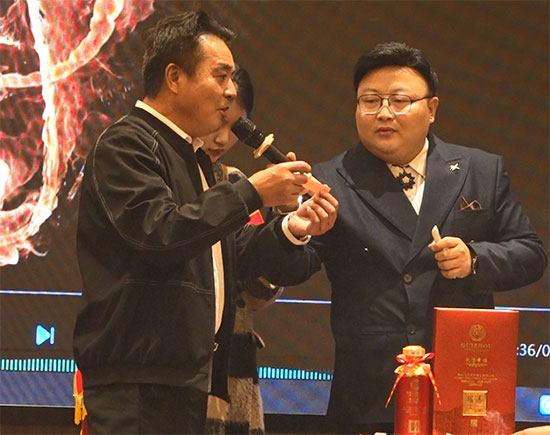 透過品鑒會(huì)看飛天王子酒業(yè) “醬酒新領(lǐng)秀”有料 透過品鑒會(huì)看飛天王子酒業(yè) “醬酒新領(lǐng)秀”有料